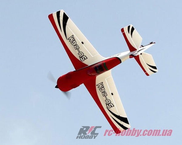 samolet-dynam-su-26m-4