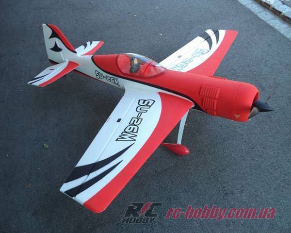 samolet-dynam-su-26m-12