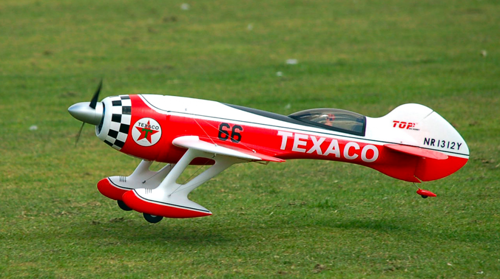 пилотажный самолет GeeBee пилотажный самолет GeeBee