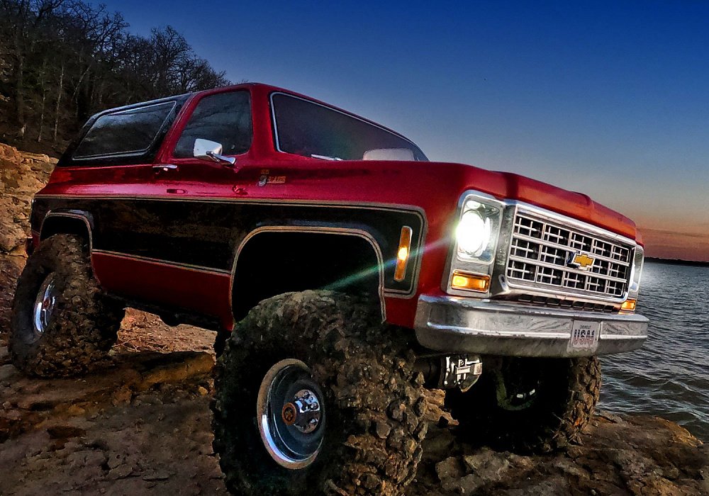 8038-Blazer-LED-Night-Video-01