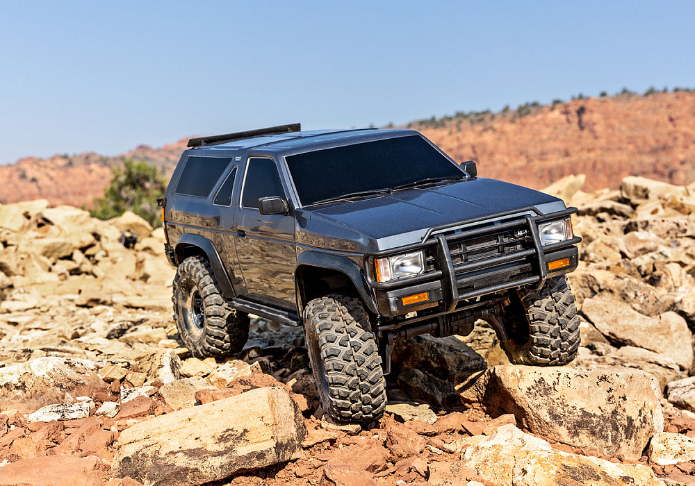 110056-4-SLVR-TRAXXAS-NISSAN-PATHFINDER-TRX-4 (9)