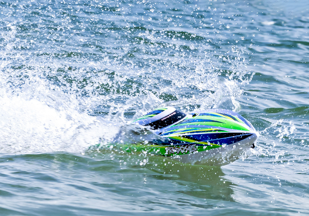 106064-4-disruptor-action-grn-1606