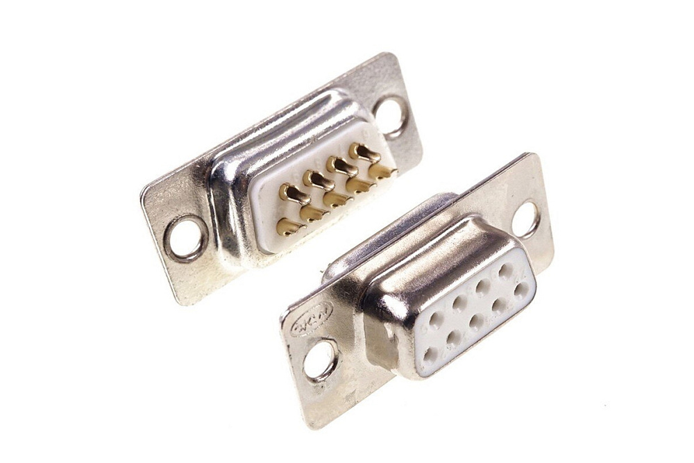50 �� - ��������� DB9 2u Gold RS232 COM-���� Female
