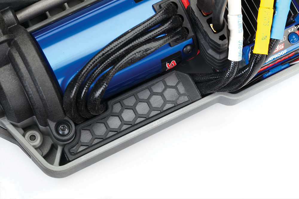 4-TEC-2-0-VXL-CHASSIS-TRAXXAS-83076-4-R6 (31)