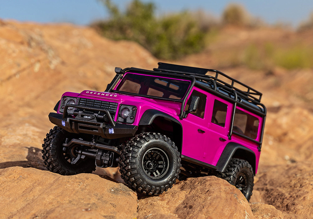 97054-1-PINK-TRAXXAS-DEFENDER (8)