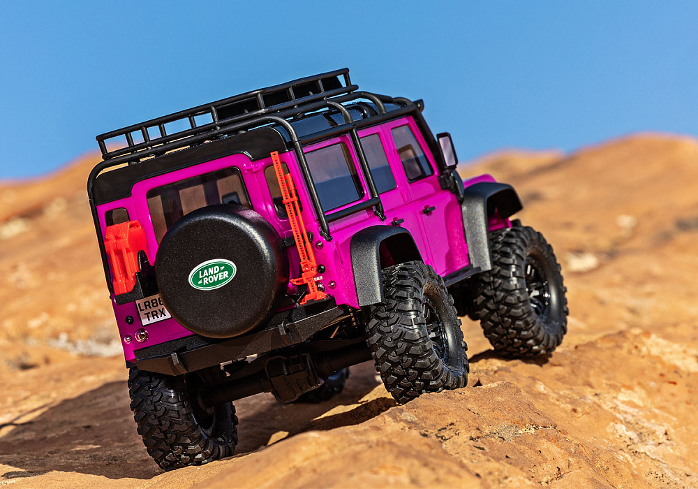 97054-1-PINK-TRAXXAS-DEFENDER (7)