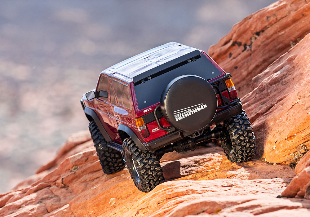 110056-4-RED-TRAXXAS-NISSAN-PATHFINDER-TRX-4 (4)