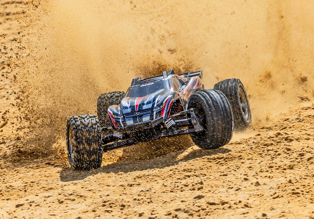 RUSTLER-4X4-VXL-TRAXXAS-67376-4-BLUE (11)