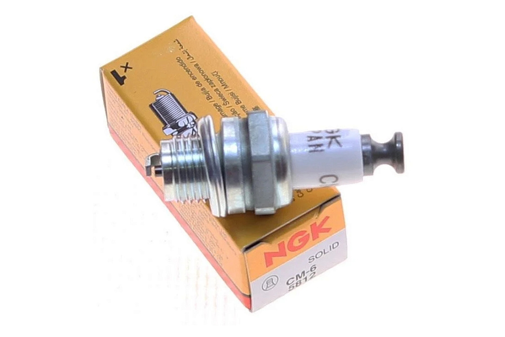 NGK-CM6-5812_02-original