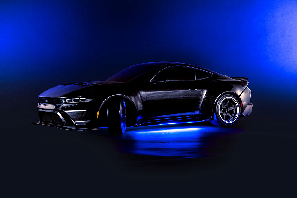 10590-BLUE-TRAXXAS (2)