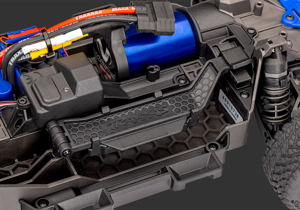 108046-1-BLUE-TRAXXAS-MINI-RALLY-FORD-RS200 (9)