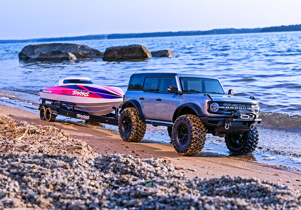 106064-4-Disruptor-Action-PINK-3272