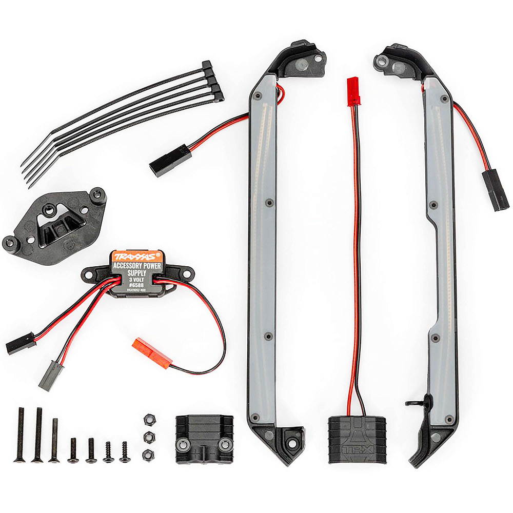 10590-WHT-TRAXXAS (4)