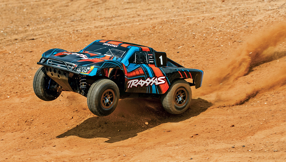 68077-4-slash-4x4-ultimate-orange-action-wheelie-dirt-dx1i0757