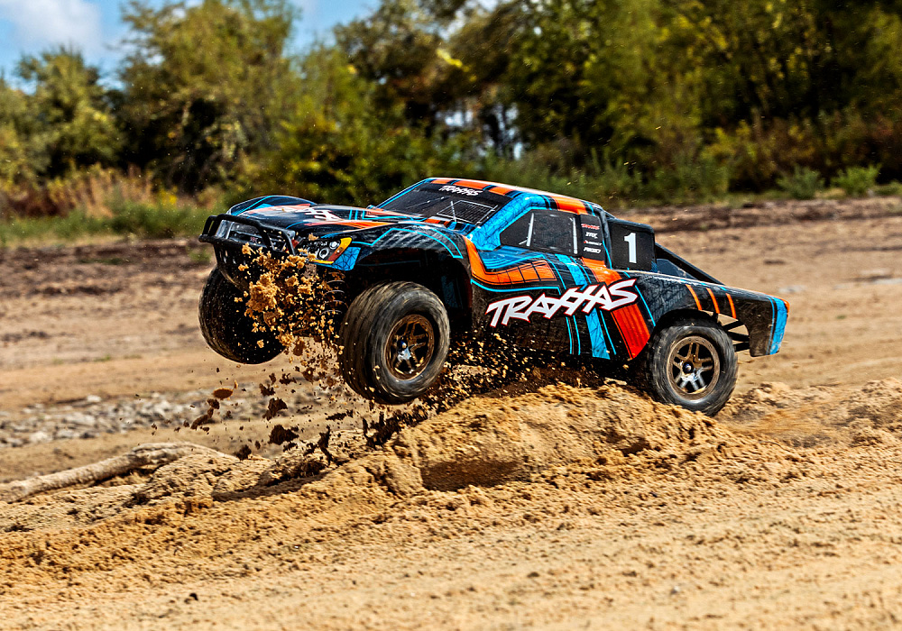 68277-4-slash-4x4-ultimate-action-orange-7987